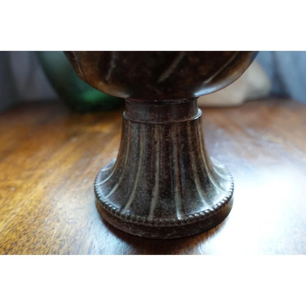 The Unbranded Brand tapered tulip